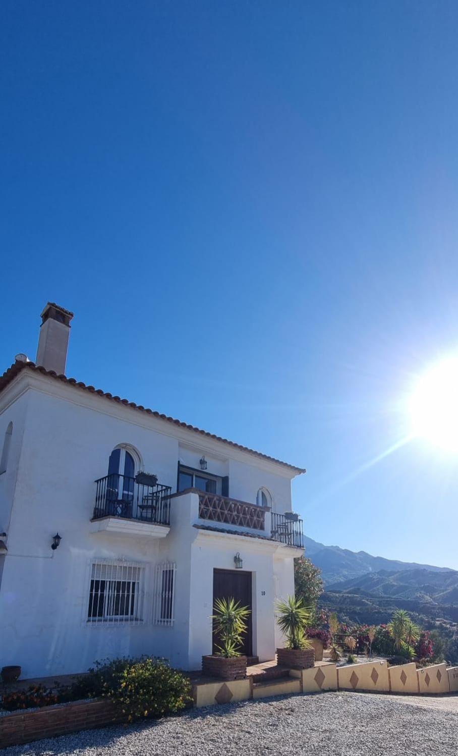 La Vista Vinuela Bed & Breakfast Bagian luar foto